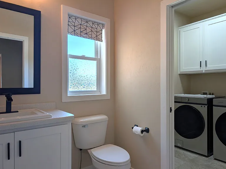 N8739 Connor Cir — Photo 29