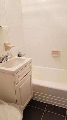 4th image of 208 E 88th St APT 3B