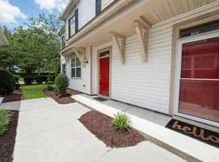 1555 Rollesby Way, Chesapeake, VA 23320