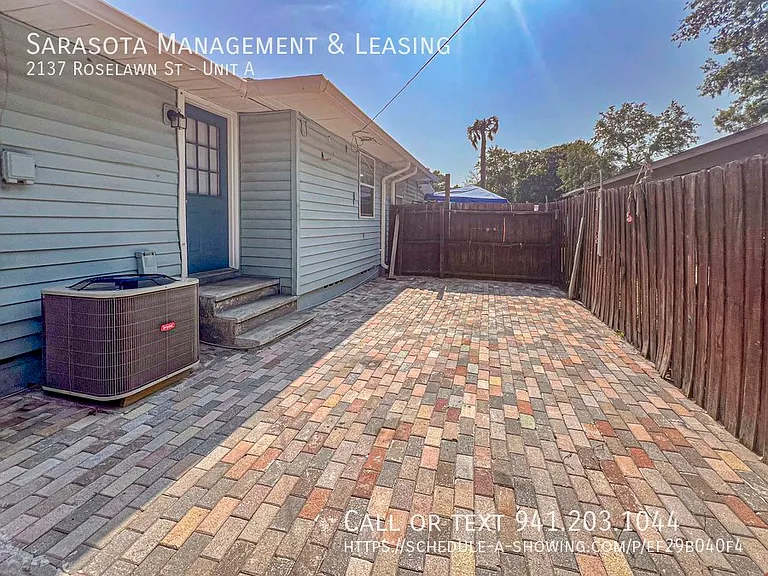 2137 Roselawn St #A — Photo 15