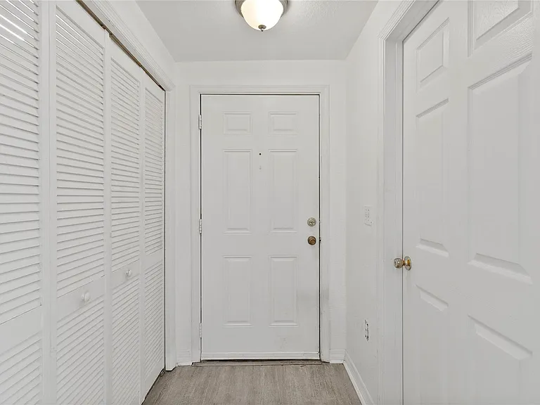 3428 Soho St #B08 — Photo 3
