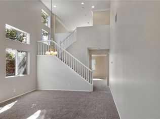 130 Tamarack Dr, Corona, CA 92881