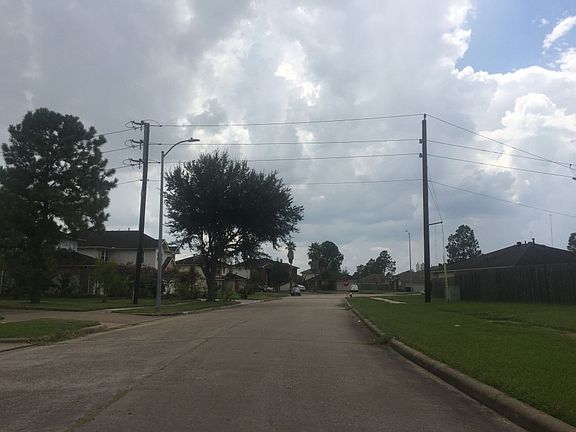 5th image of 16327 Rapidcreek Dr