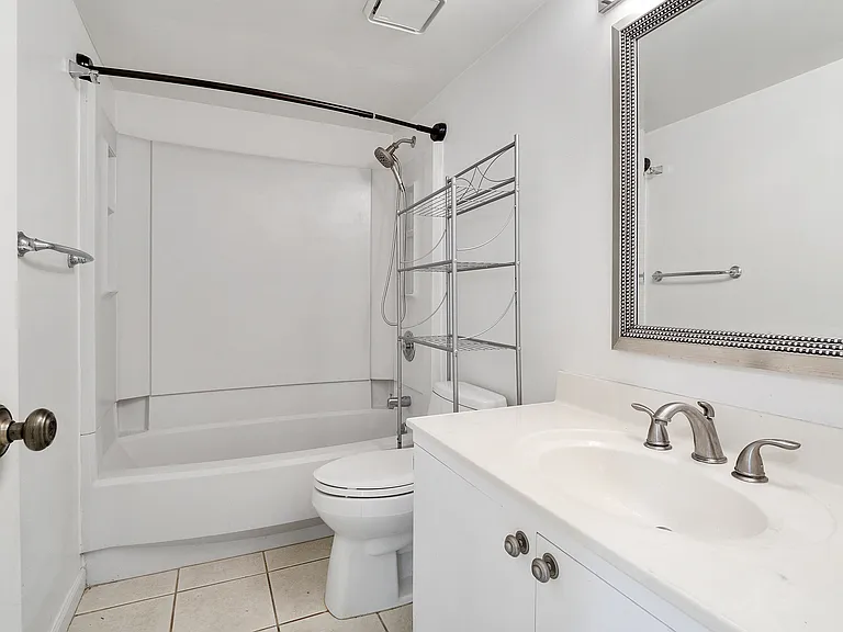 9030 N Swan Cir — Photo 14