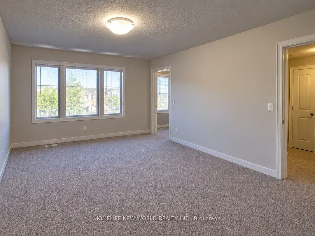 3 bed, $2,350 — Photo 4