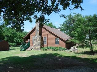 10462 SW Campbell Rd, Fayetteville, AR 72701