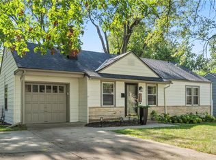 5221 Juniper Dr, Mission, KS 66205