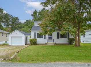 2320 Meadow Dr, Swansea, IL 62226