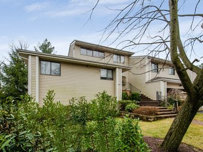 1 Chestnut Ln, Woodbury, NY, 11797