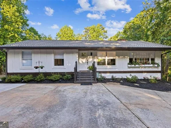 2315 Lakeside Trl, Cumming, GA 30041