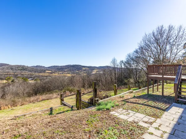 1707 New Hwy #7, Columbia, TN 38401