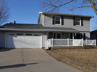 315 Balboa Ave, Cedar Falls, IA 50613