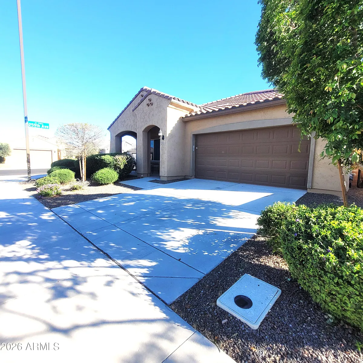 Building Photo - 25925 W Tonto Ln