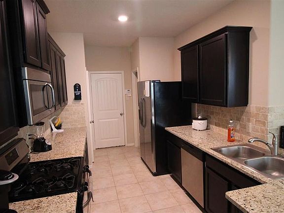 5th image of 2620 Fern Creek Dr