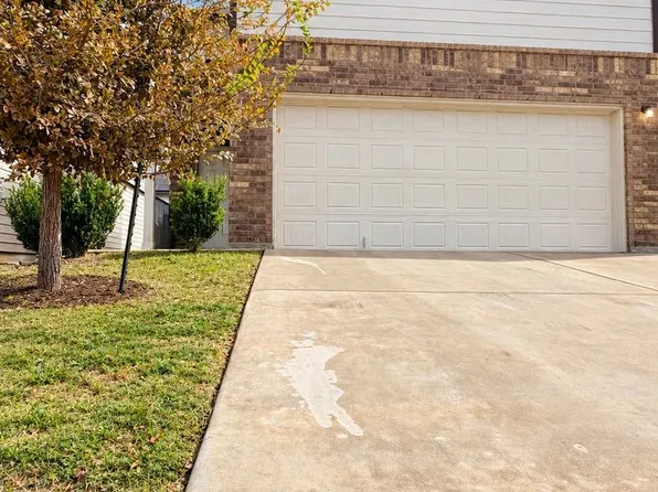 10534 Green Rock Dr, San Antonio, TX 78223