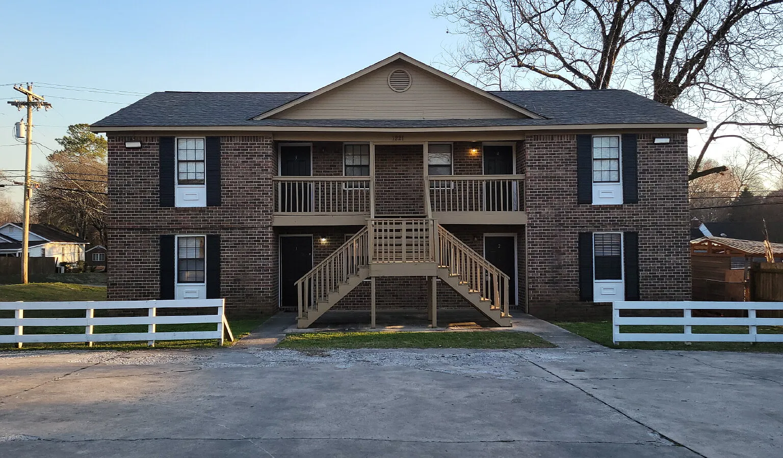 2 bed, 1.0 bath, $795 — Photo 1