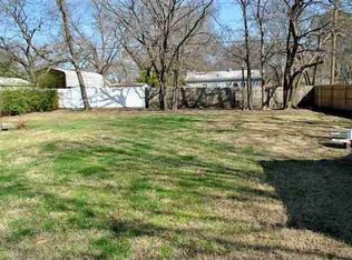 614 O St SW, Ardmore, OK 73401