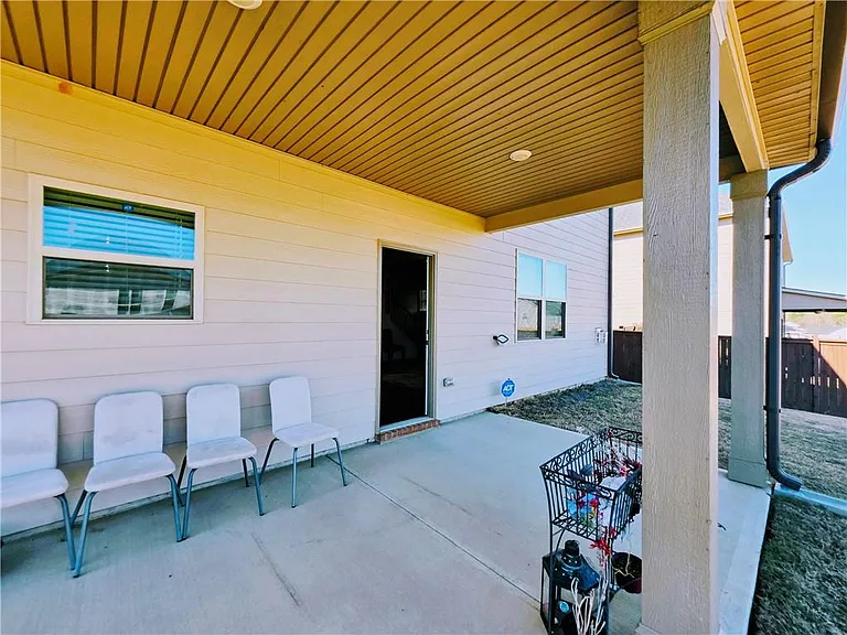3518 English Elm Way — Photo 41