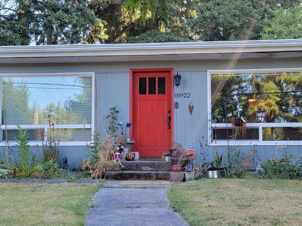 18922 10th Ave NE