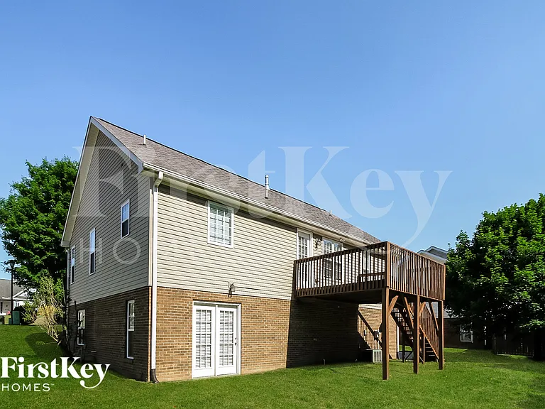 6111 Tory Ct — Photo 16