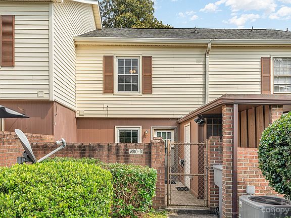3rd image of 6810 Farmingdale Dr APT B