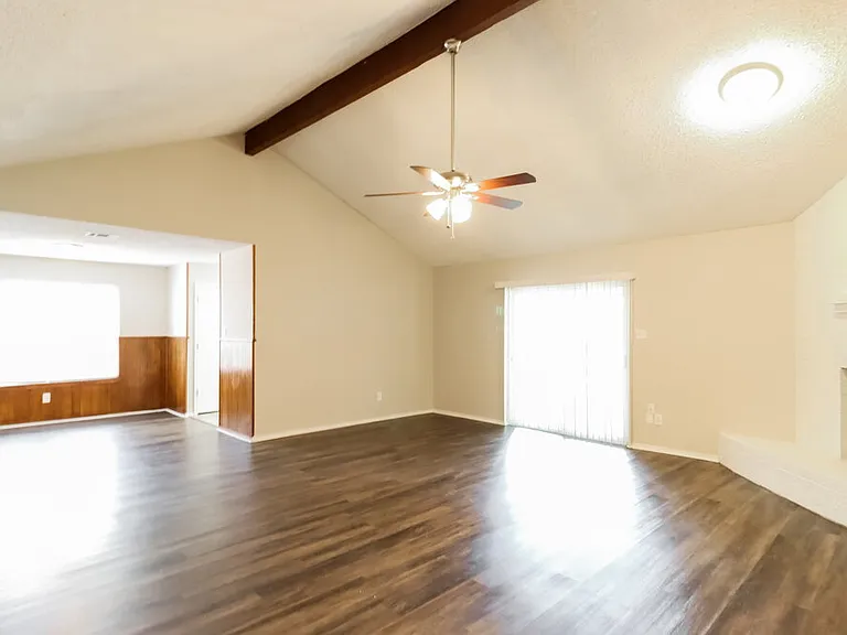 4200 Cypress Springs Dr — Photo 6