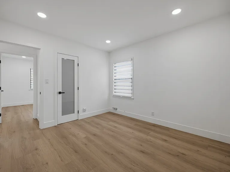 4463 Palo Verde Ave — Photo 12