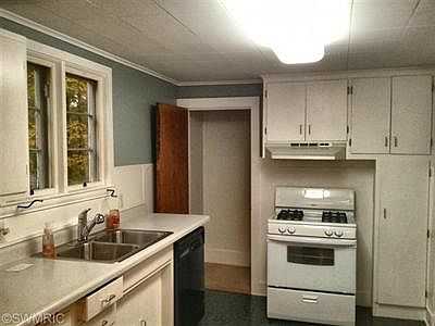 5th image of 1325 Aberdeen St NE