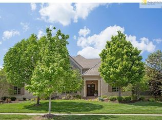 3704 W 140th St, Leawood, KS 66224