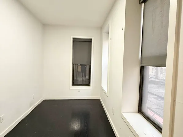 1428 Lexington Avenue image 8 of 16