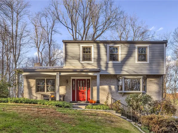 4099 Lee Manor Dr, Allison Park, PA 15101