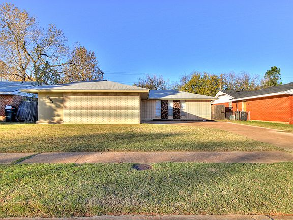 4th image of 3101 Overland Dr