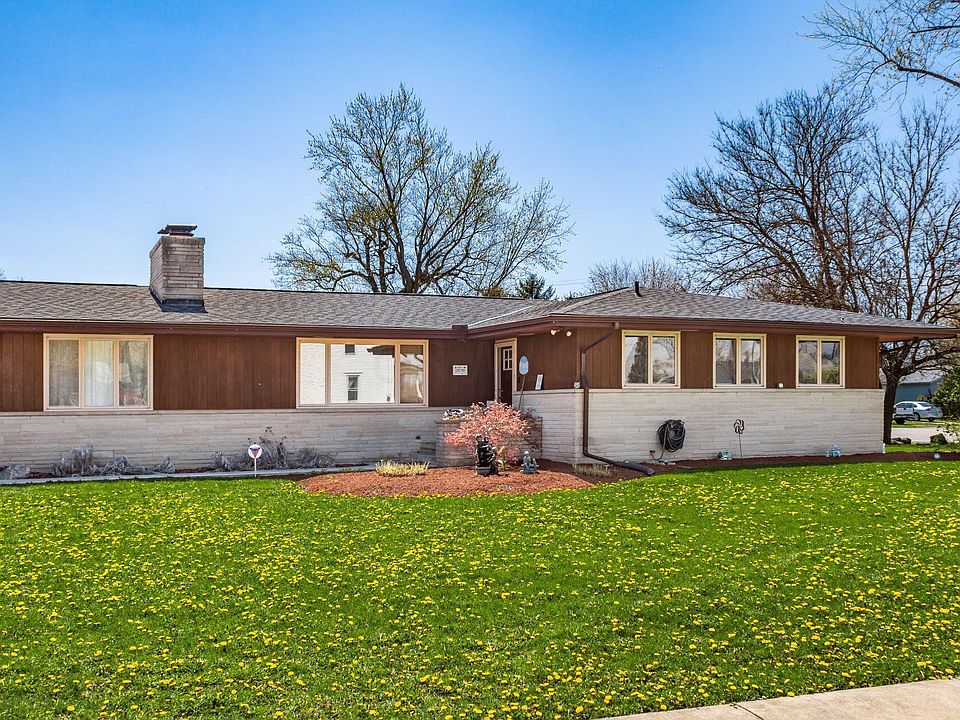 15 Clevenger Ave, Mount Sterling, OH 43143 Zillow