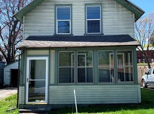 162 Chapman St, Greenfield, MA 01301