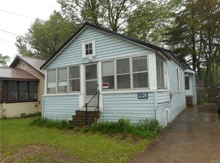 23 Woodworth Dr, Central Square, NY 13036