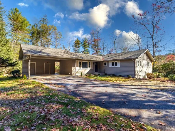 590 Pierson Dr, Highlands, NC 28741