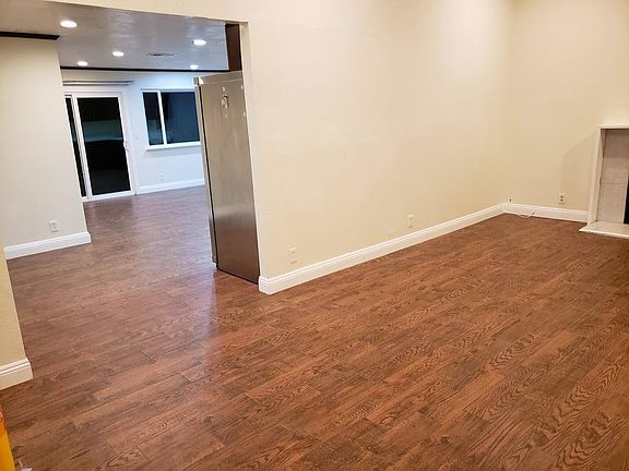 5th image of 5511 Skyridge Dr