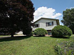 8000 Fairfield Rd, Minneapolis, MN 55444