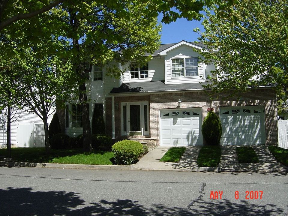 20 Blossom Lane