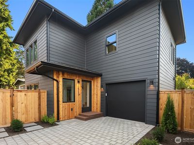 12717 Dayton Avenue N, Seattle, WA, 98133