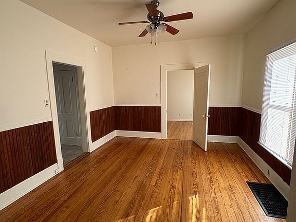 3rd image of 2203 N Nevada Ave