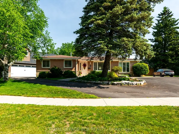 52 Maple Cres, Orangeville, ON L9W 1X7