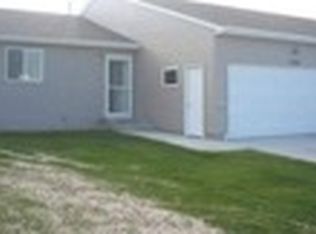 2220 14th St NW, Minot, ND 58703