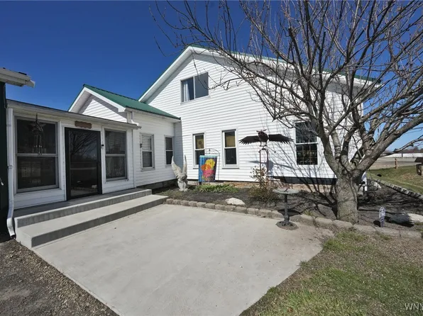 6295 Shortman Rd, Ripley, NY 14775