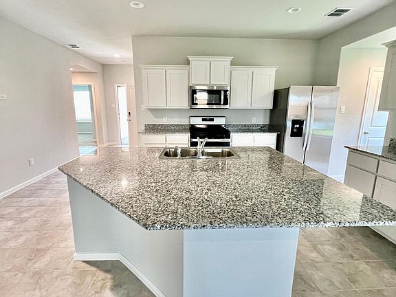 3rd image of 5900 Bull Creek Ln