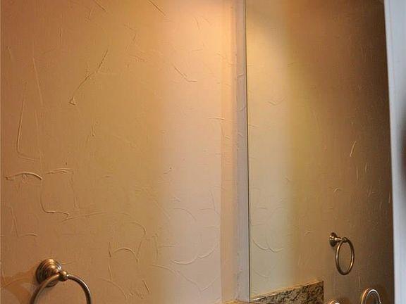 3rd image of 6745 Biltmore Pl