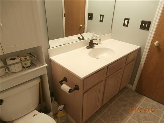 4th image of 740 Hope Ave