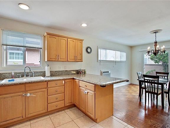 3rd image of 17908 Thornlake Ave