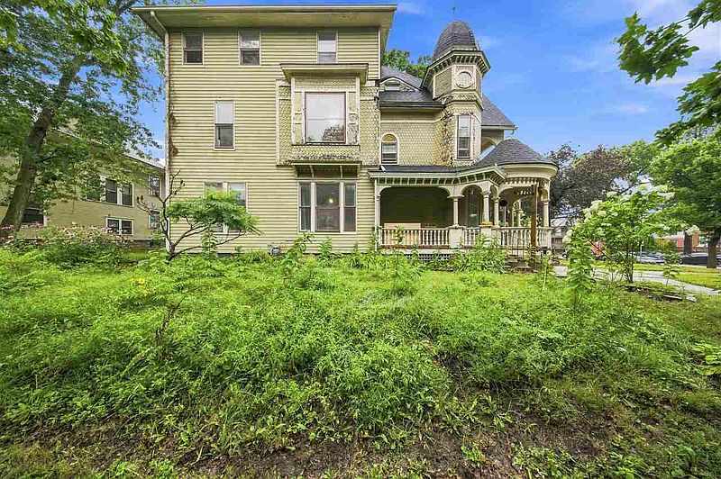 Property photo 28