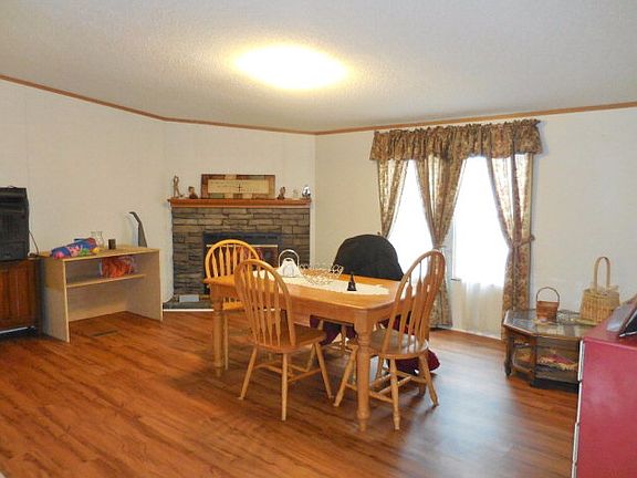 3rd image of 1367 Great Creek Dr
